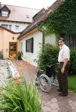 Landgasthof Haagen Schwabhausen bei Dachau Екстериор снимка